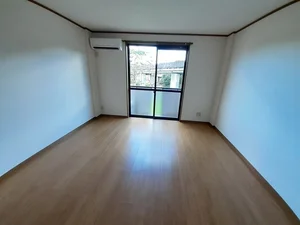 姶良市のマンスリーマンション・ウィークリーマンション「フラットＣＯＭ 202・洋室(No.1382681)」メイン画像