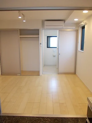 静岡市葵区のマンスリーマンション・ウィークリーマンション「エアリス 402・洋室(No.1382709)」メイン画像