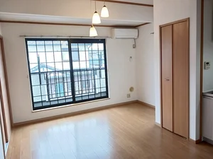 あま市のマンスリーマンション・ウィークリーマンション「プリート・カーサ　Ａ 202・洋室(No.1382933)」メイン画像