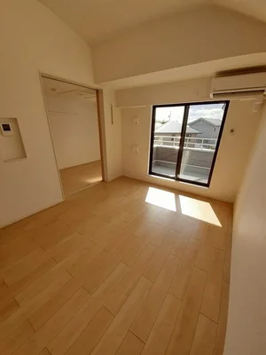 高茶屋駅（三重県）のマンスリーマンション・ウィークリーマンション「サウス　ビスタ　Ⅱ 201・洋室(No.1383165)」メイン画像
