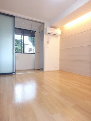 のマンスリーマンション・ウィークリーマンション「Ｃｌｅａｒｎｅｓｓ 102・洋室(No.1383245)」メイン画像