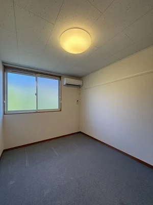 和泉短期大学周辺のマンスリーマンション・ウィークリーマンション「レオパレスカーツ 203(No.1383431)」メイン画像