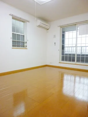 のマンスリーマンション・ウィークリーマンション「ファミール　ハウスⅤ　Ａ 203・洋室(No.1383645)」メイン画像