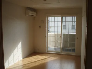のマンスリーマンション・ウィークリーマンション「プレシャス 102・洋室(No.1383695)」メイン画像