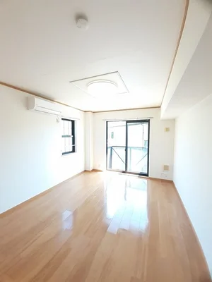 山口市平井（山口県）のマンスリーマンション・ウィークリーマンション「リウッシーレ　Ａ 201・洋室(No.1383893)」メイン画像