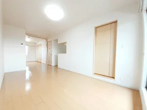 のマンスリーマンション・ウィークリーマンション「アメニティ下石田Ⅱ 302・洋室(No.1383978)」メイン画像