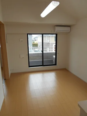 防府駅（山口県）のマンスリーマンション・ウィークリーマンション「ＢＥＳＴ　ＨＯＵＳＥ　Ⅲ　Ｄ 201・洋室(No.1384180)」メイン画像