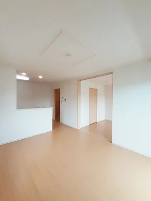 熊本市西区のマンスリーマンション・ウィークリーマンション「カーサ　センキンコウ　ドゥ 201・洋室(No.1384181)」メイン画像