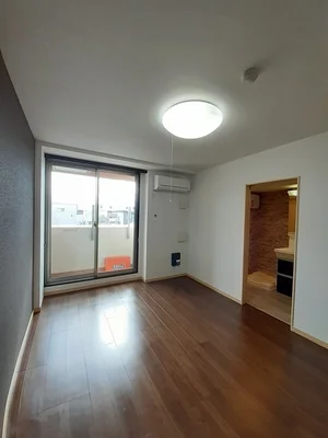 のマンスリーマンション・ウィークリーマンション「コンプリーション　アンソレイエ 303・洋室(No.1384992)」メイン画像