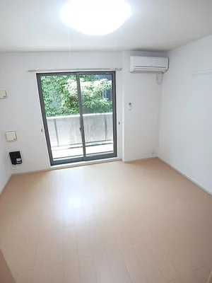 滋賀県のマンスリーマンション・ウィークリーマンション「Ｃｈａｒｍｅ金屋 103・洋室(No.1384995)」メイン画像