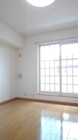 玖珂郡和木町のマンスリーマンション・ウィークリーマンション「Ｉｎｔｅｒｆｉｅｌｄ 203・洋室(No.1385122)」メイン画像