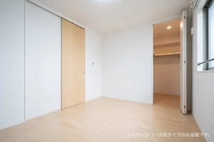 のマンスリーマンション・ウィークリーマンション「フラワーガーデンＢ 202・洋室(No.1385870)」メイン画像