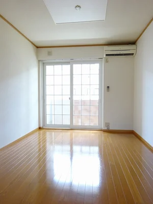 千曲市のマンスリーマンション・ウィークリーマンション「レフィナード 103・洋室(No.1385880)」メイン画像