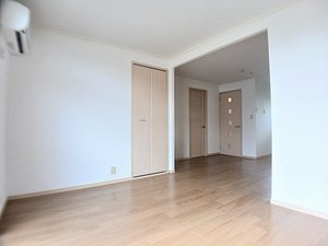 のマンスリーマンション・ウィークリーマンション「エスポワール新在家 206・洋室(No.1386028)」メイン画像