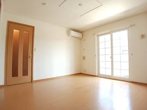 可児市のマンスリーマンション・ウィークリーマンション「サンローズ　Ｂ 101・洋室(No.1386302)」メイン画像