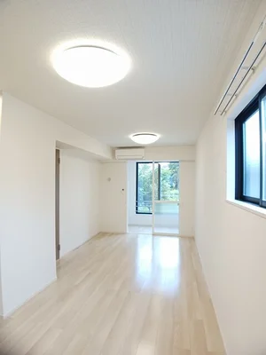 鳥取県のマンスリーマンション・ウィークリーマンション「アーモンドアイ 101・洋室(No.1386315)」メイン画像
