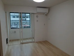 のマンスリーマンション・ウィークリーマンション「イリーデ南浦和 103・洋室(No.1386892)」メイン画像