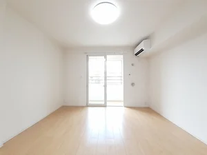 富山市のマンスリーマンション・ウィークリーマンション「ルフレ　ＩＳＳＡ　一茶 202・洋室(No.1386970)」メイン画像