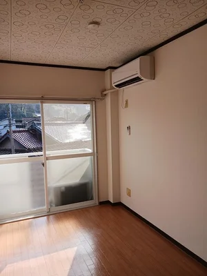 西日野駅（三重県）のマンスリーマンション・ウィークリーマンション「シティハイツ八王子 2C・洋室(No.1387011)」メイン画像