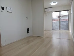 のマンスリーマンション・ウィークリーマンション「ｓｃｉｍｉａ　ｌｕｃｅ 102・洋室(No.1387767)」メイン画像