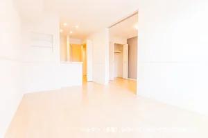 のマンスリーマンション・ウィークリーマンション「メゾン・ポエム 202・洋室(No.1389100)」メイン画像