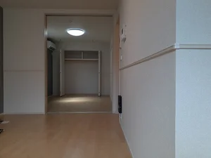 のマンスリーマンション・ウィークリーマンション「コンフォートアゼリア 103・洋室(No.1389178)」メイン画像