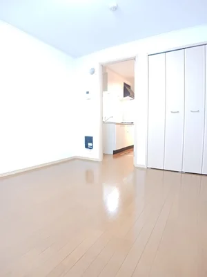 高槻市のマンスリーマンション・ウィークリーマンション「ハイツ東大手 105・洋室(No.1389357)」メイン画像