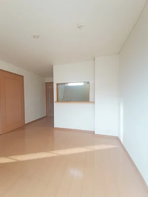 和歌山県のマンスリーマンション・ウィークリーマンション「レットル・ダムール　Ⅲ 102・洋室(No.1389371)」メイン画像