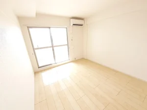 のマンスリーマンション・ウィークリーマンション「ｅＺｅｓｔ大塔 802・洋室(No.1389448)」メイン画像