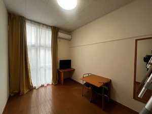 のマンスリーマンション・ウィークリーマンション「レオパレスキャトル　セゾン 104(No.1391694)」メイン画像