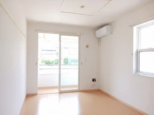 富山市のマンスリーマンション・ウィークリーマンション「シャン・シャトー　Ⅱ 101・洋室(No.1392792)」メイン画像