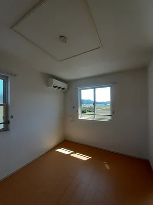 西予市のマンスリーマンション・ウィークリーマンション「シャイン・ワン 201・洋室(No.1392891)」メイン画像
