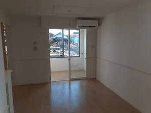のマンスリーマンション・ウィークリーマンション「ブロフーモ 102・洋室(No.1393130)」メイン画像