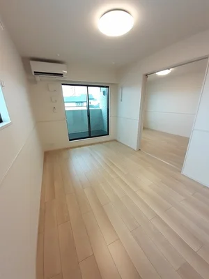 津駅（三重県）のマンスリーマンション・ウィークリーマンション「アリビオ 201・洋室(No.1393277)」メイン画像