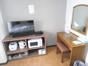 広島県のマンスリーマンション・ウィークリーマンション「👍団体利用にも‼️諸経費・清掃費なし/週1回無料清掃/🚇路面電車６・８号線　【アーバンタイムス広島】🚙🚲　 5S-1-S・シングル(No.1393324)」メイン画像