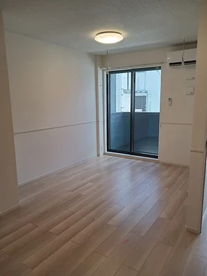 豊明市のマンスリーマンション・ウィークリーマンション「アヴァンセ　オオクテ 105・洋室(No.1393854)」メイン画像