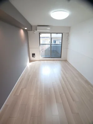 嵯峨美術短期大学周辺のマンスリーマンション・ウィークリーマンション「オーサム　ヴィレッジ　京都桂 202・洋室(No.1394991)」メイン画像