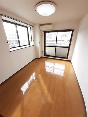 のマンスリーマンション・ウィークリーマンション「館町ガーデンＨＩＴＳ 401・洋室(No.1395395)」メイン画像