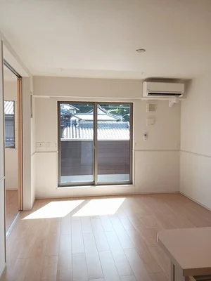 津市のマンスリーマンション・ウィークリーマンション「スカイテラス　さくら 205・洋室(No.1395427)」メイン画像