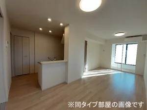 長野市篠ノ井二ツ柳（長野県）のマンスリーマンション・ウィークリーマンション「ヴィジェール 101・洋室(No.1396100)」メイン画像