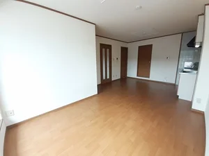 広島市のマンスリーマンション・ウィークリーマンション「コリ－ヌ　メゾン 201・洋室(No.1396289)」メイン画像