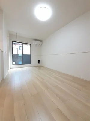 のマンスリーマンション・ウィークリーマンション「ラセーヌ・メゾン　ＨＭ 202・洋室(No.1396359)」メイン画像