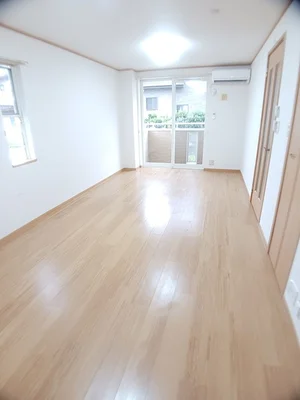 丸亀市のマンスリーマンション・ウィークリーマンション「ポム・ド・テールＣ 102・洋室(No.1396546)」メイン画像