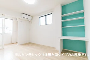 のマンスリーマンション・ウィークリーマンション「レガリア駅東 103・洋室(No.1396977)」メイン画像