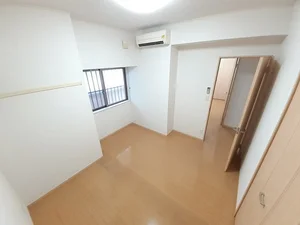 那覇市のマンスリーマンション・ウィークリーマンション「ドリームブライト　２１ 202・洋室(No.1397101)」メイン画像