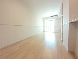 のマンスリーマンション・ウィークリーマンション「プチシャルダンＢ 102・洋室(No.1397163)」メイン画像