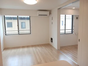 穴太駅（三重県）のマンスリーマンション・ウィークリーマンション「ラ・フォーレ七和 202・洋室(No.1397179)」メイン画像