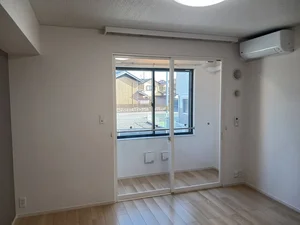 員弁郡東員町のマンスリーマンション・ウィークリーマンション「ルミエール東員 102・洋室(No.1397186)」メイン画像