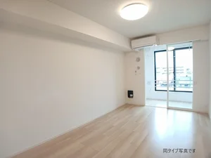 のマンスリーマンション・ウィークリーマンション「ルーチェ　ウシザワ　Ｂ 102・洋室(No.1398049)」メイン画像