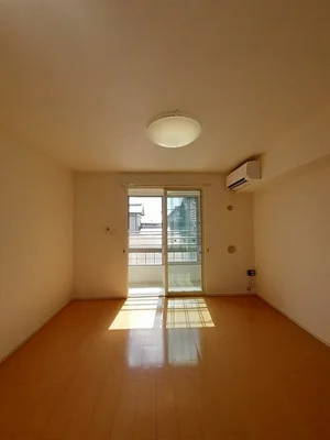 新潟県のマンスリーマンション・ウィークリーマンション「カーサアバンツァート 203・洋室(No.1398155)」メイン画像